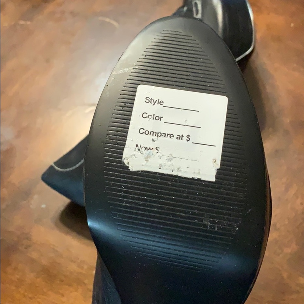 Women’s shoes